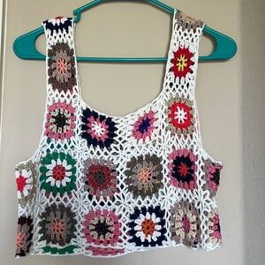 Women’s floral crop top